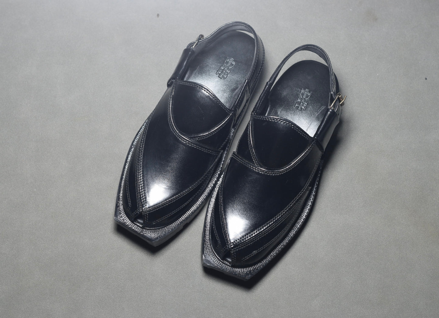 BLACK NAROZI CHAPPAL