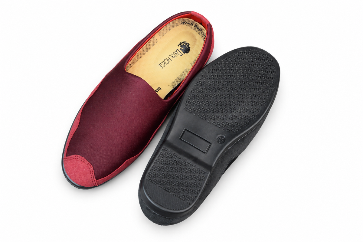 MEROON COMFORTABLE, STYLISH AND MEDICATED SHOES RUBBER SOLE A1700