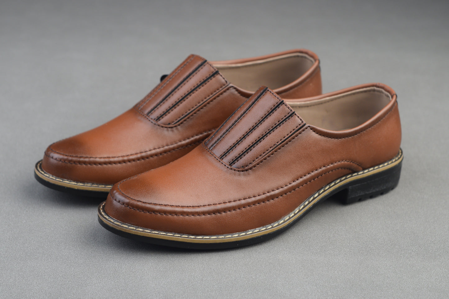 MASTARD STITCH SOLE LOAFER