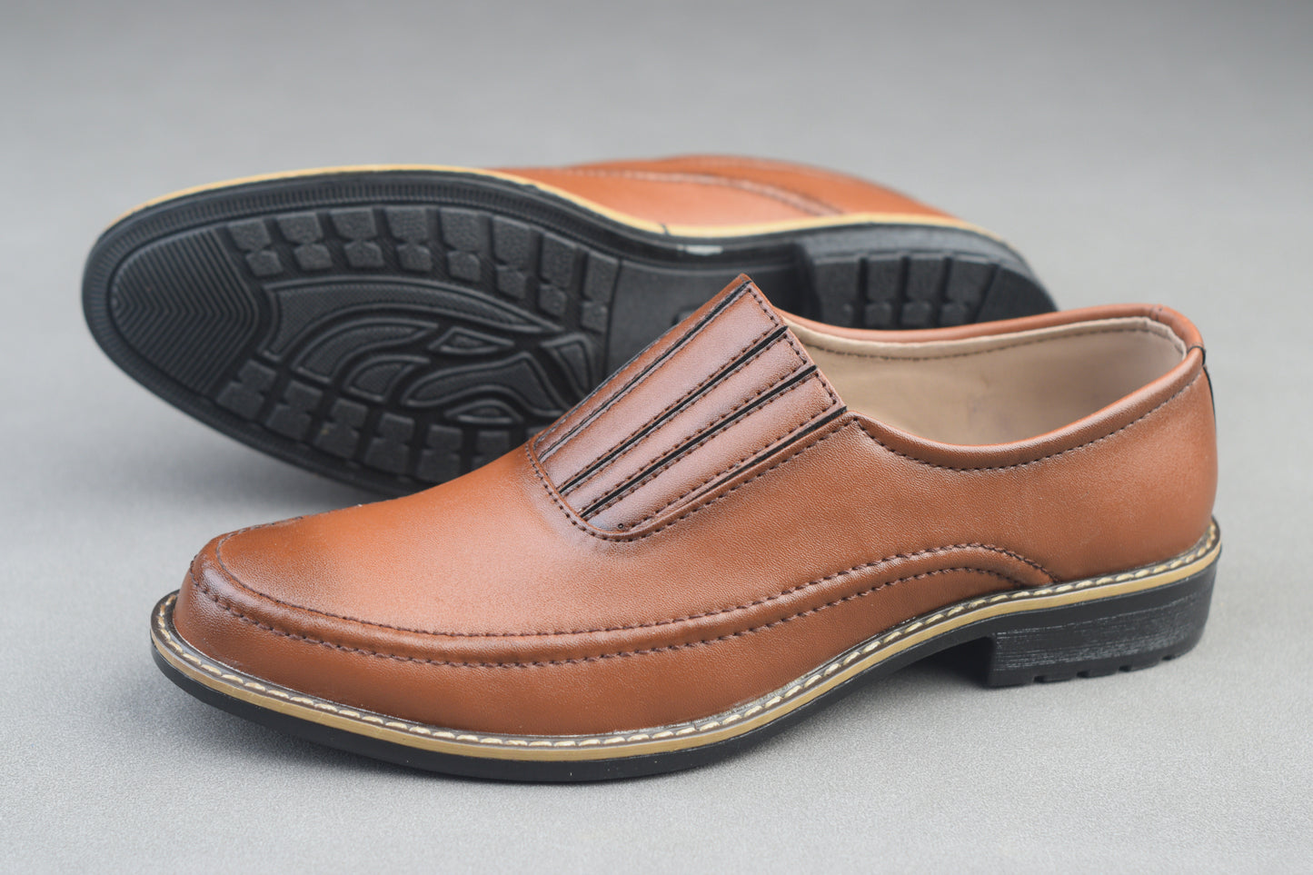 MASTARD STITCH SOLE LOAFER