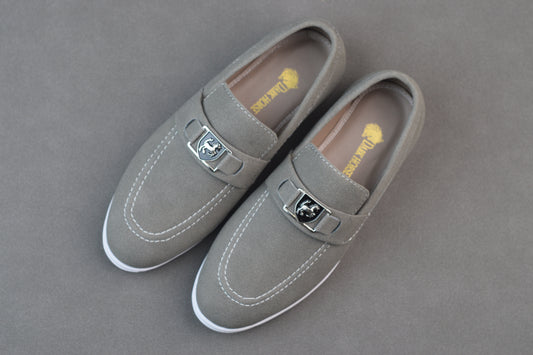 GREY HORSE TIE SUEDE WHITE SOLE MOCCAINS