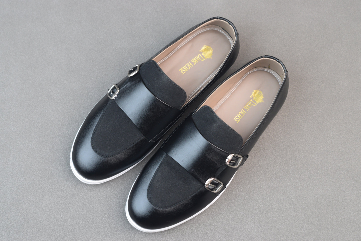 MONK DOUBLE STUFF WHITE SOLE MOCCAINS