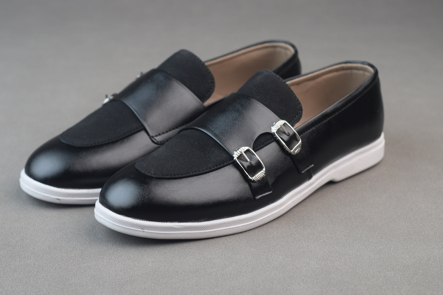 MONK DOUBLE STUFF WHITE SOLE MOCCAINS