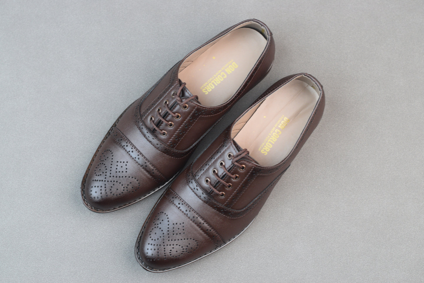 BROWN LACE UP JOB BROKE SHOE