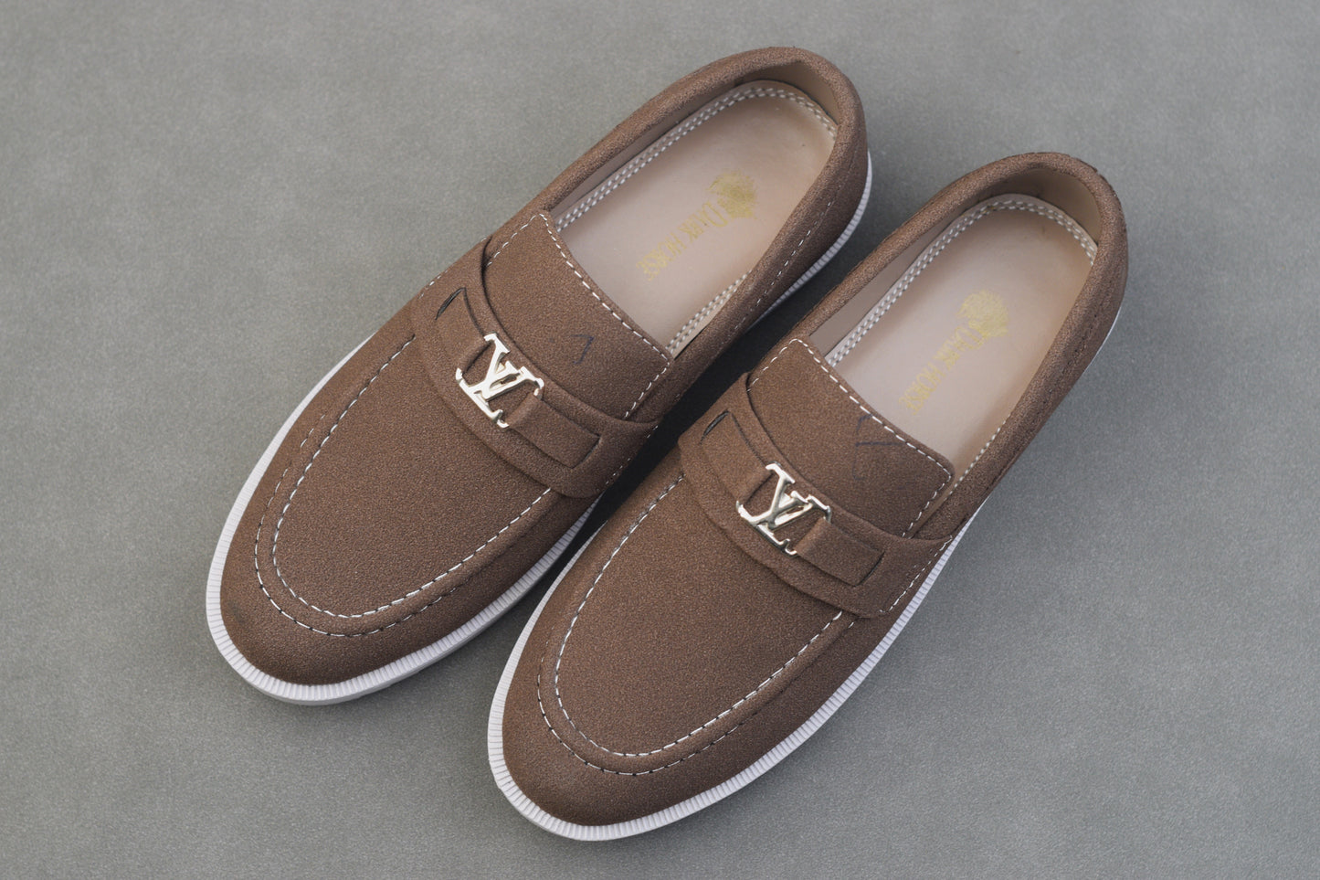 BROWN SUEDE GREY SOLE CHUNKY SHOES